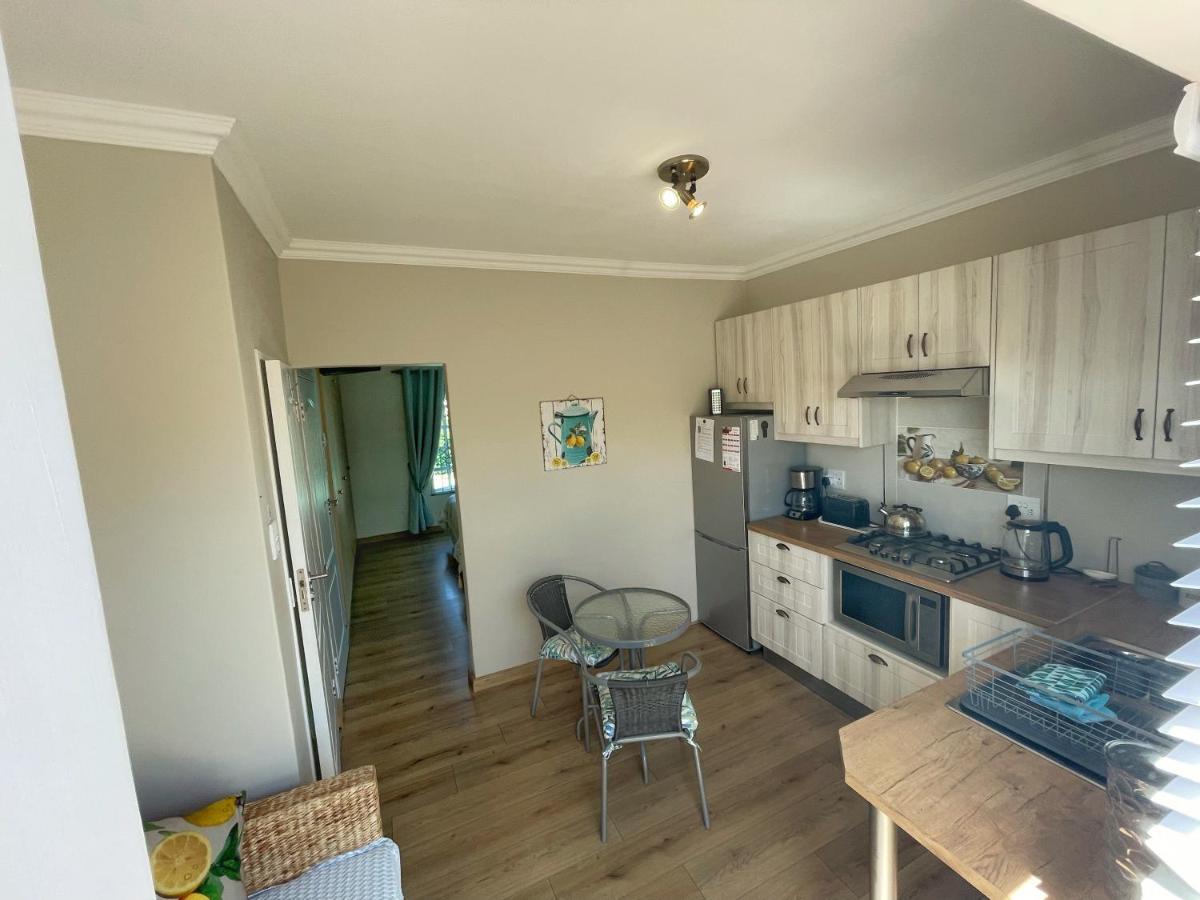 Lemon Tree Cottage Edgemead Exterior photo